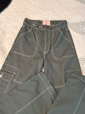 High-Waist Cargo Jeans